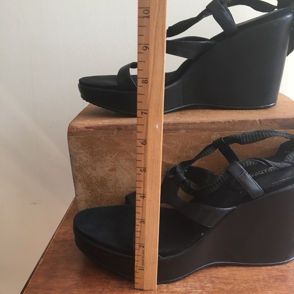 Donald J Pliner Gwen Sport-I-Que Black Platform Wedge Sandals Size 8.5 - Picture 2 of 7
